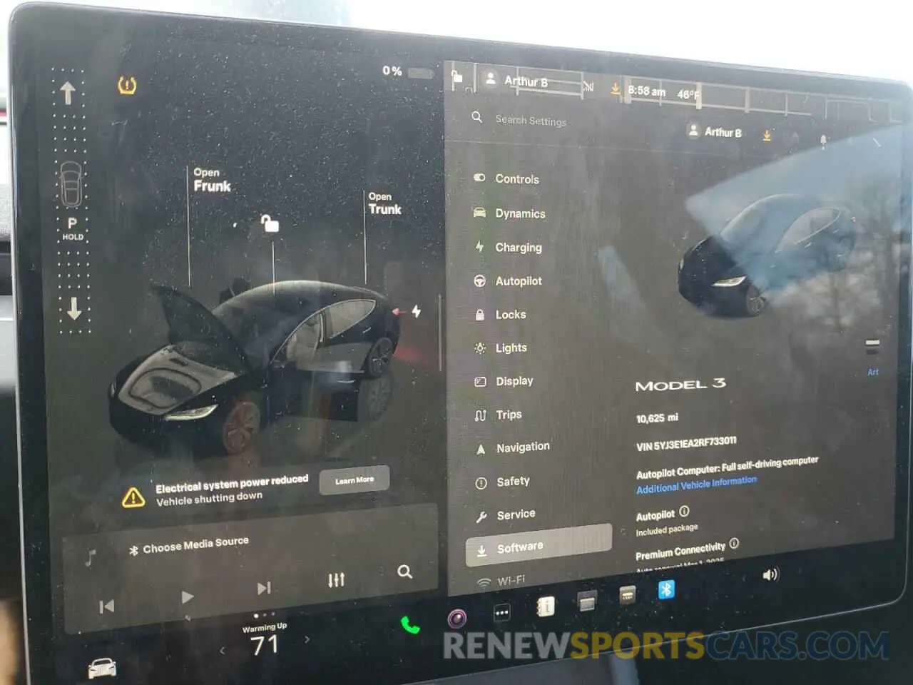 9 Photograph of a damaged car 5YJ3E1EA2RF733011 TESLA MODEL 3 2024