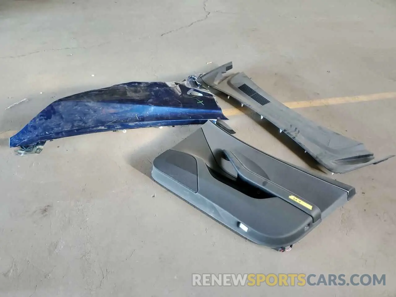 14 Photograph of a damaged car 5YJ3E1EA2RF739715 TESLA MODEL 3 2024