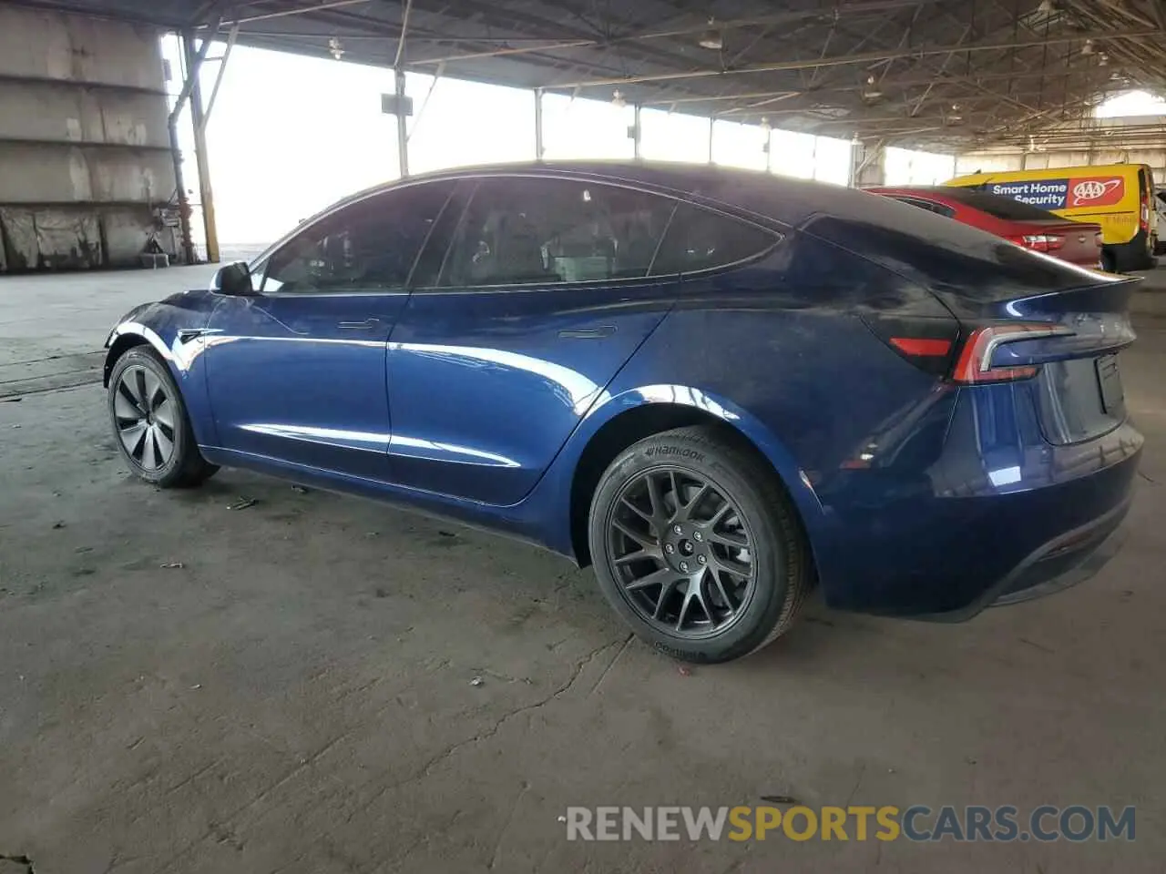 2 Photograph of a damaged car 5YJ3E1EA2RF739715 TESLA MODEL 3 2024