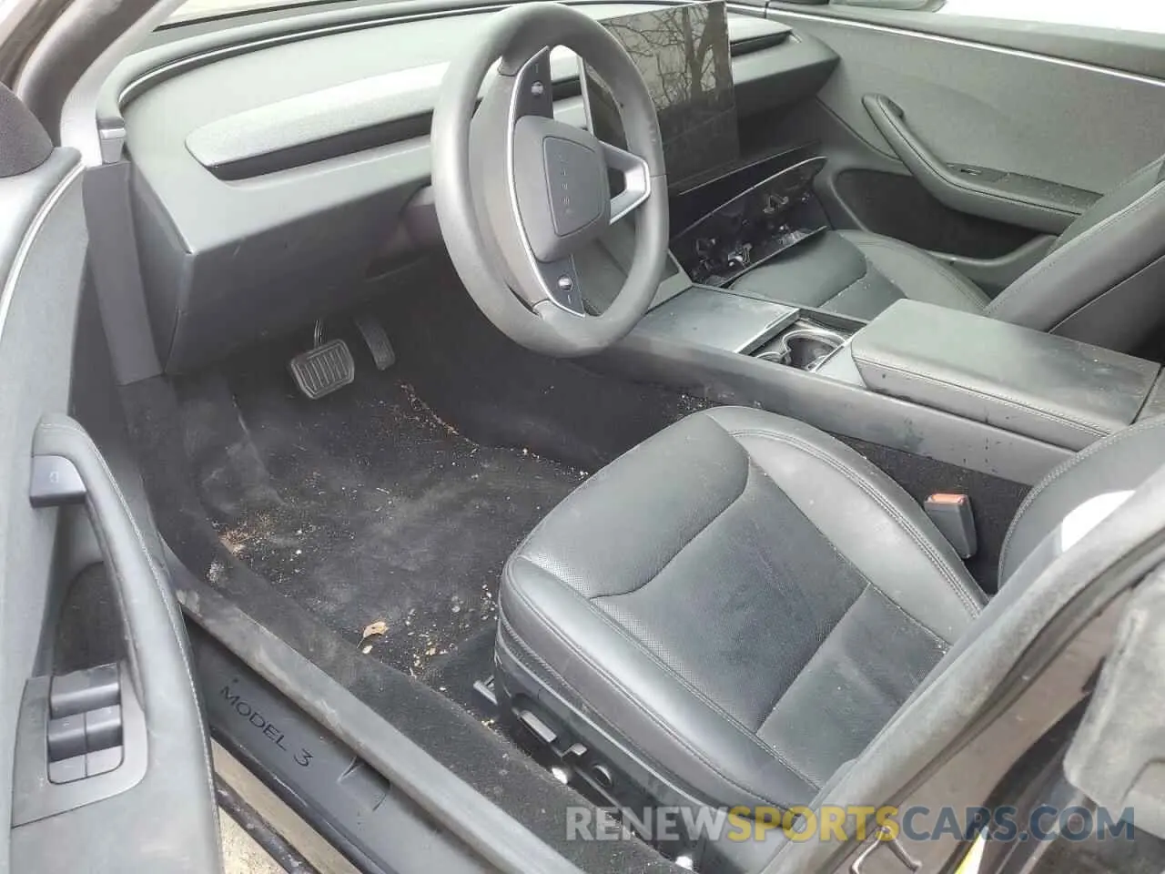 8 Photograph of a damaged car 5YJ3E1EA2RF741934 TESLA MODEL 3 2024