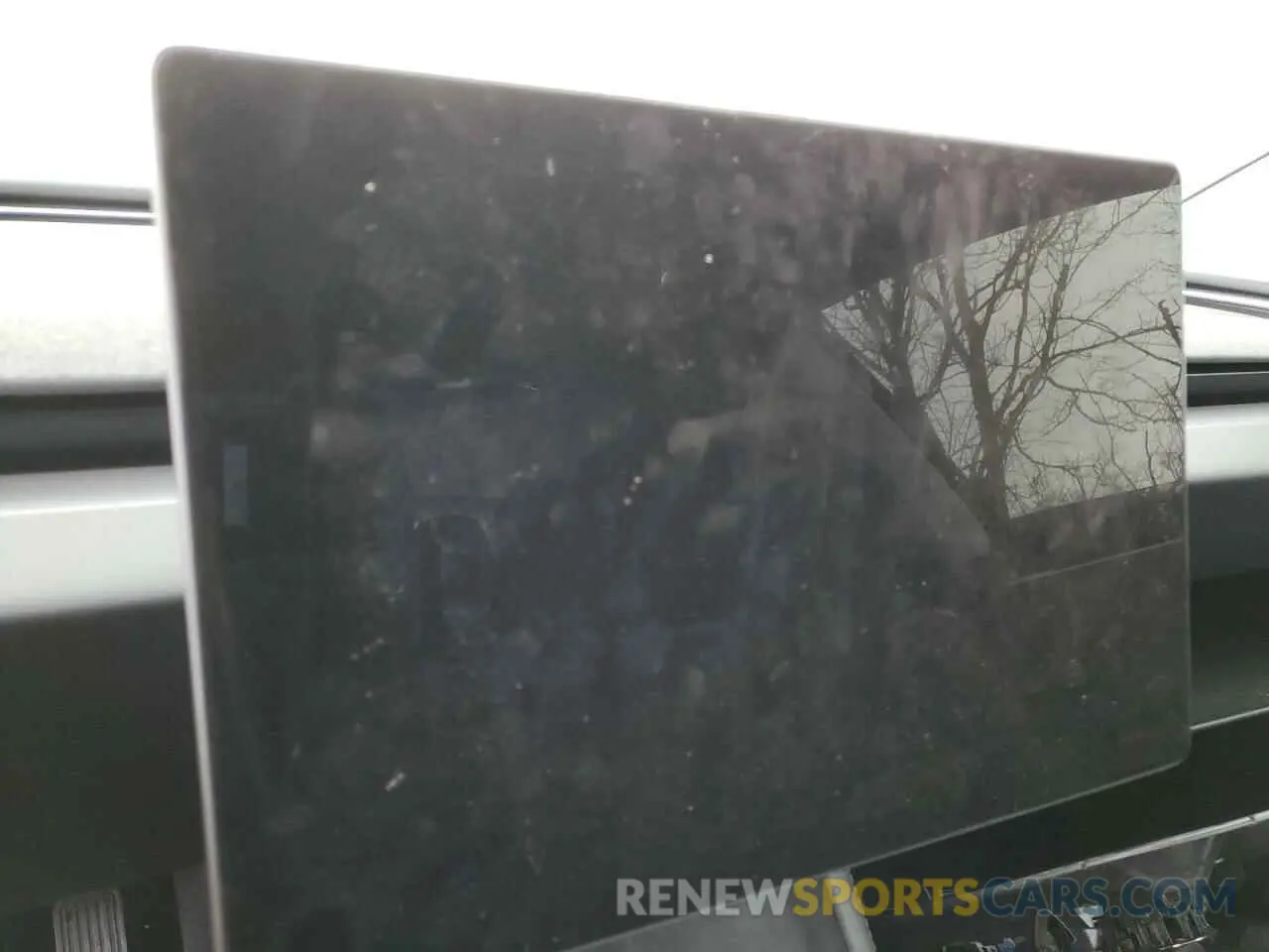 9 Photograph of a damaged car 5YJ3E1EA2RF741934 TESLA MODEL 3 2024