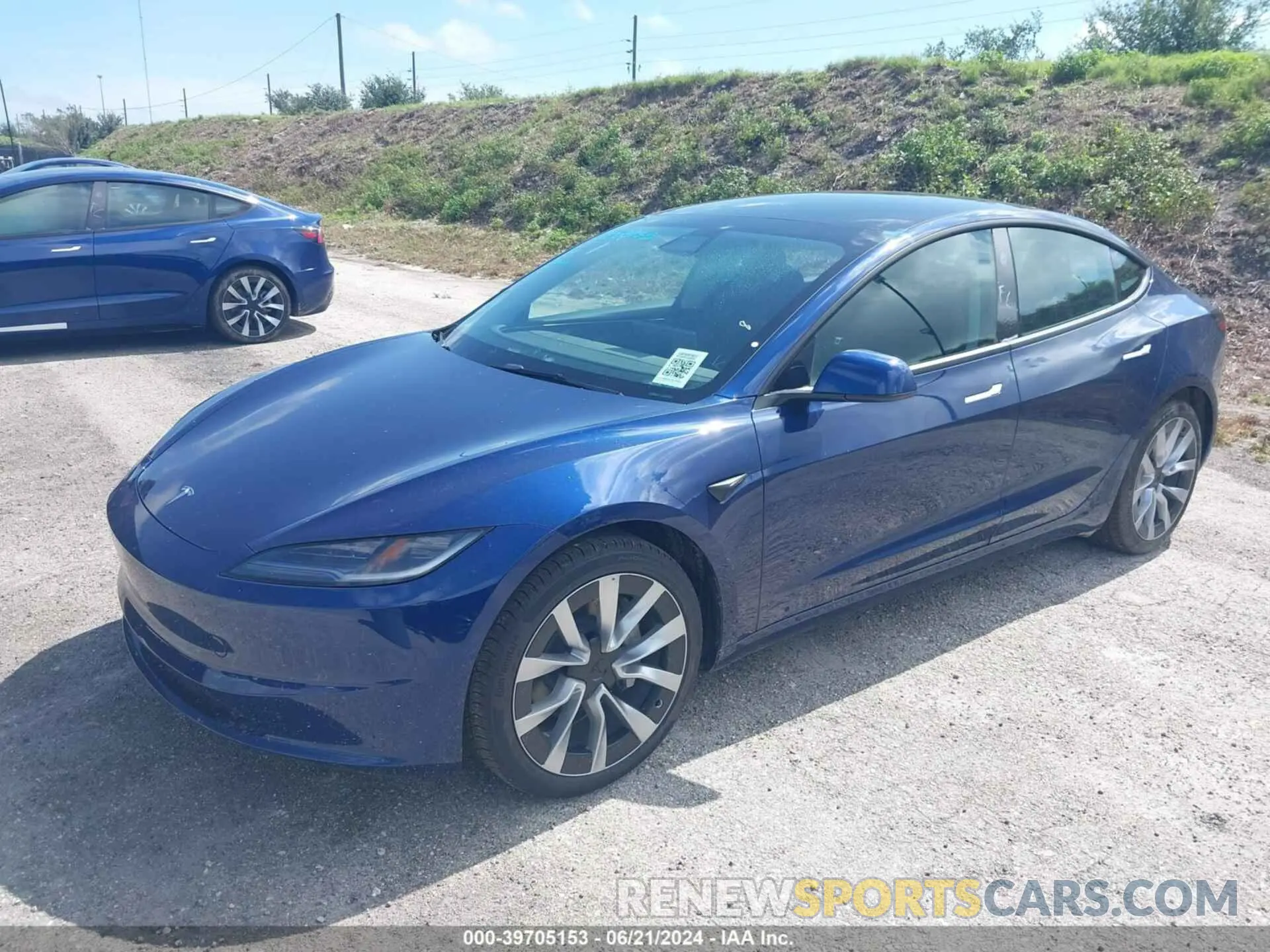2 Photograph of a damaged car 5YJ3E1EA2RF750214 TESLA MODEL 3 2024