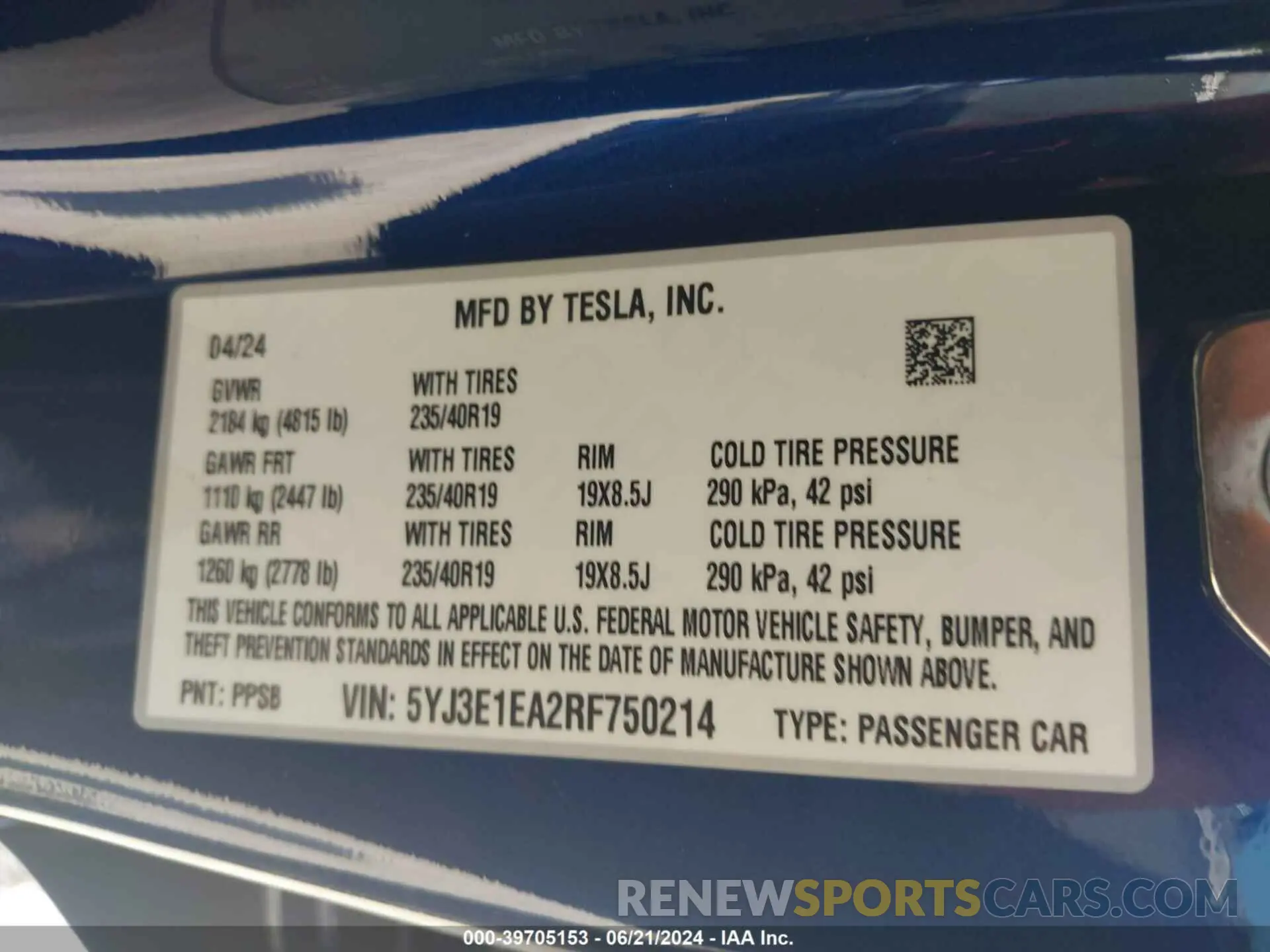 9 Photograph of a damaged car 5YJ3E1EA2RF750214 TESLA MODEL 3 2024