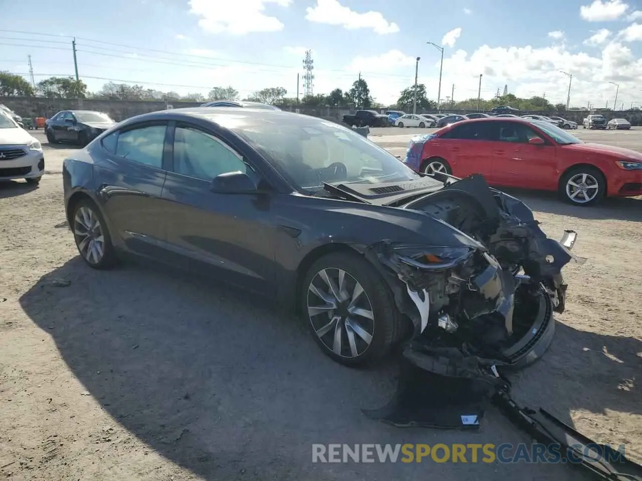 4 Фотография поврежденного автомобиля 5YJ3E1EA2RF752321 TESLA MODEL 3 2024