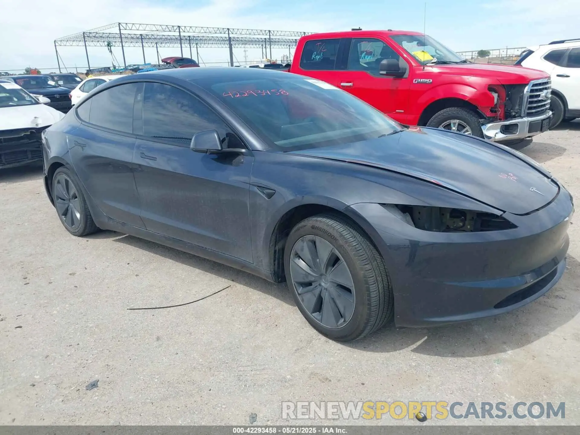 1 Photograph of a damaged car 5YJ3E1EA2RF761519 TESLA MODEL 3 2024