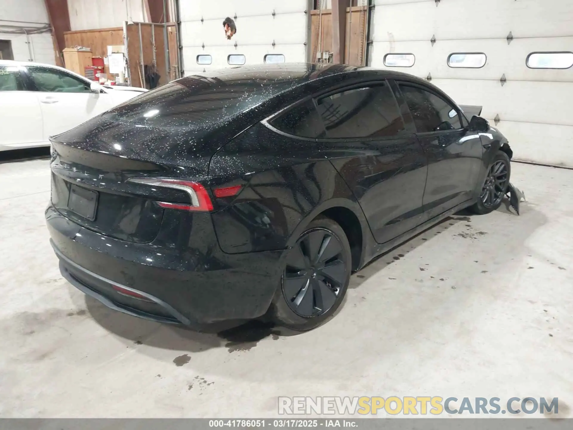 4 Photograph of a damaged car 5YJ3E1EA2RF856579 TESLA MODEL 3 2024