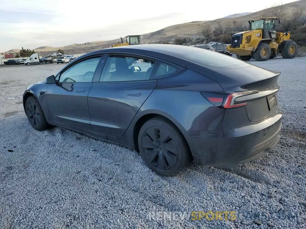 2 Фотография поврежденного автомобиля 5YJ3E1EA2RF860860 TESLA MODEL 3 2024