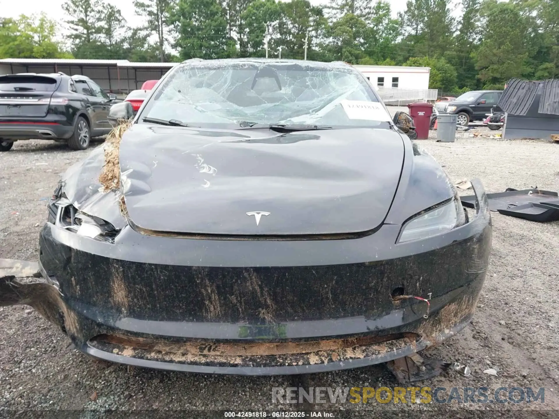 11 Фотография поврежденного автомобиля 5YJ3E1EA3RF729159 TESLA MODEL 3 2024