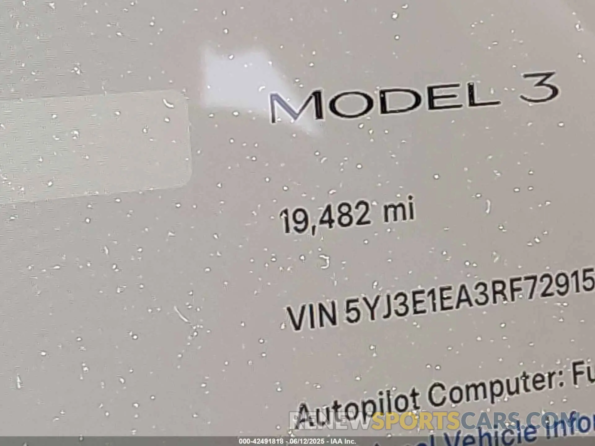 14 Фотография поврежденного автомобиля 5YJ3E1EA3RF729159 TESLA MODEL 3 2024