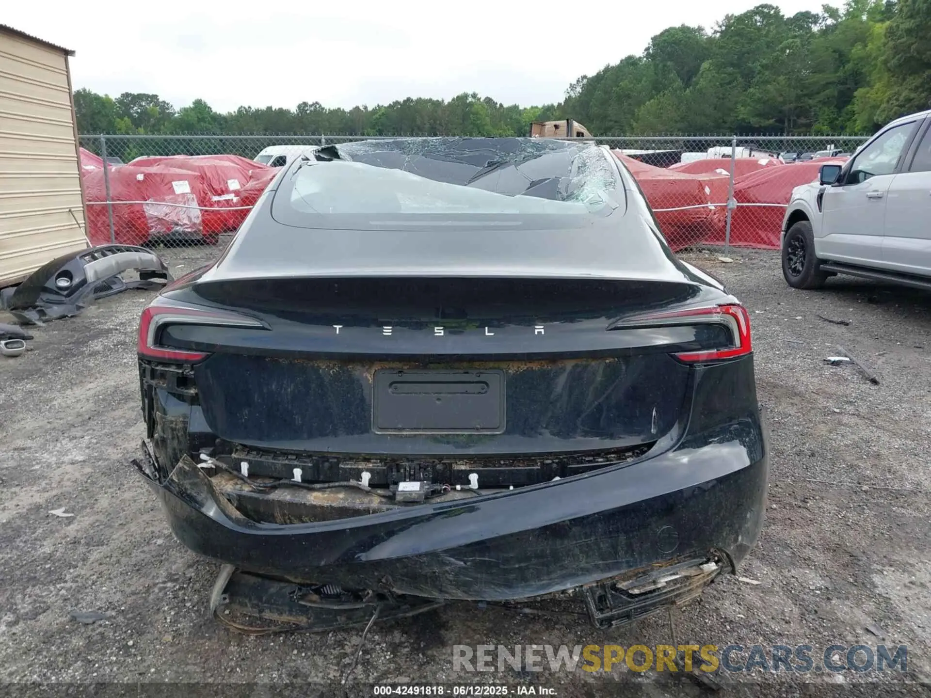 15 Фотография поврежденного автомобиля 5YJ3E1EA3RF729159 TESLA MODEL 3 2024