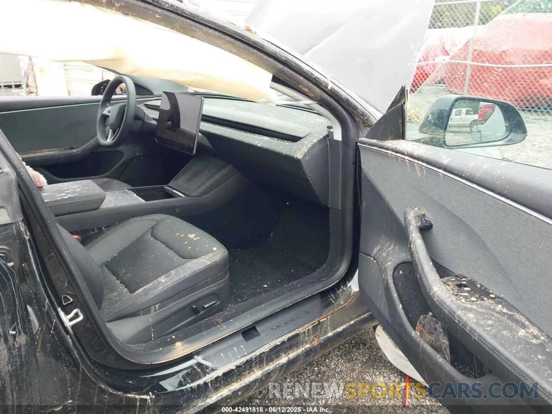 5 Фотография поврежденного автомобиля 5YJ3E1EA3RF729159 TESLA MODEL 3 2024