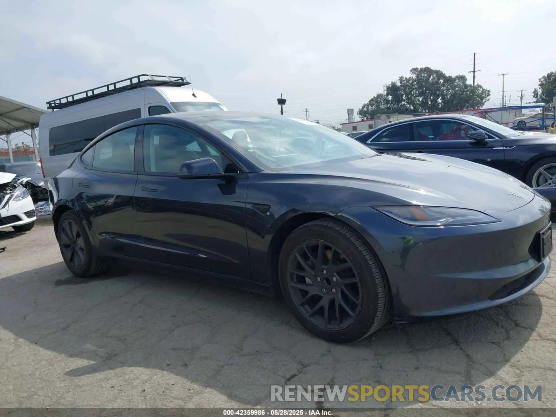 14 Photograph of a damaged car 5YJ3E1EA3RF729713 TESLA MODEL 3 2024
