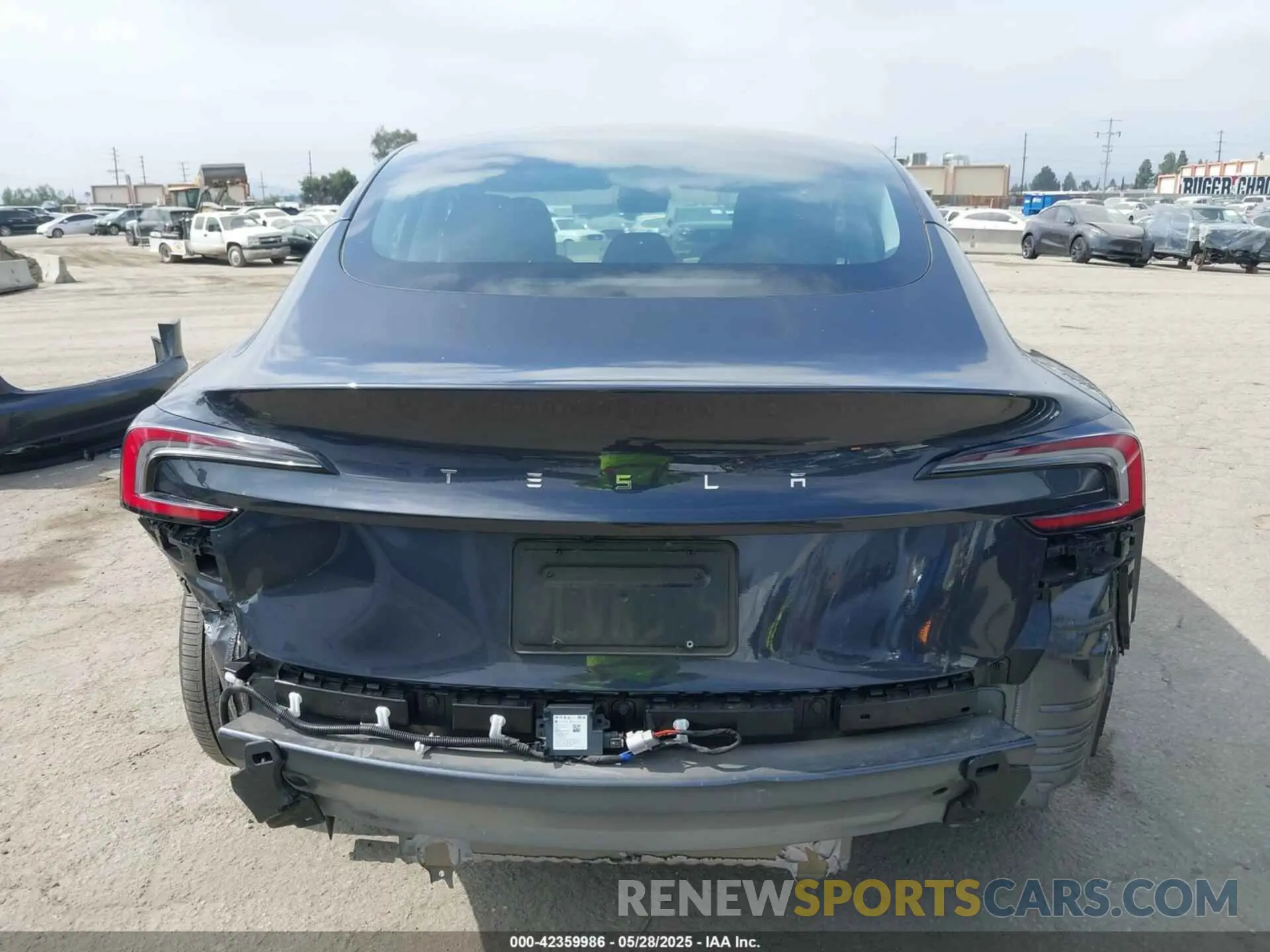 17 Photograph of a damaged car 5YJ3E1EA3RF729713 TESLA MODEL 3 2024