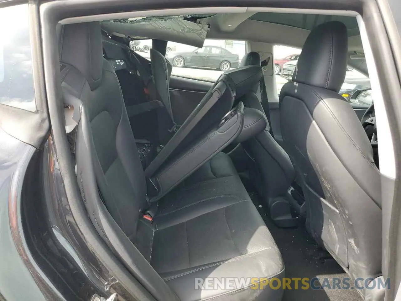 10 Фотография поврежденного автомобиля 5YJ3E1EA3RF741263 TESLA MODEL 3 2024