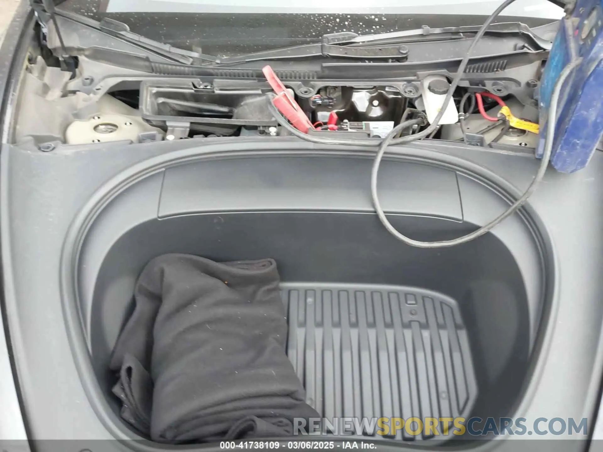 10 Фотография поврежденного автомобиля 5YJ3E1EA3RF771010 TESLA MODEL 3 2024