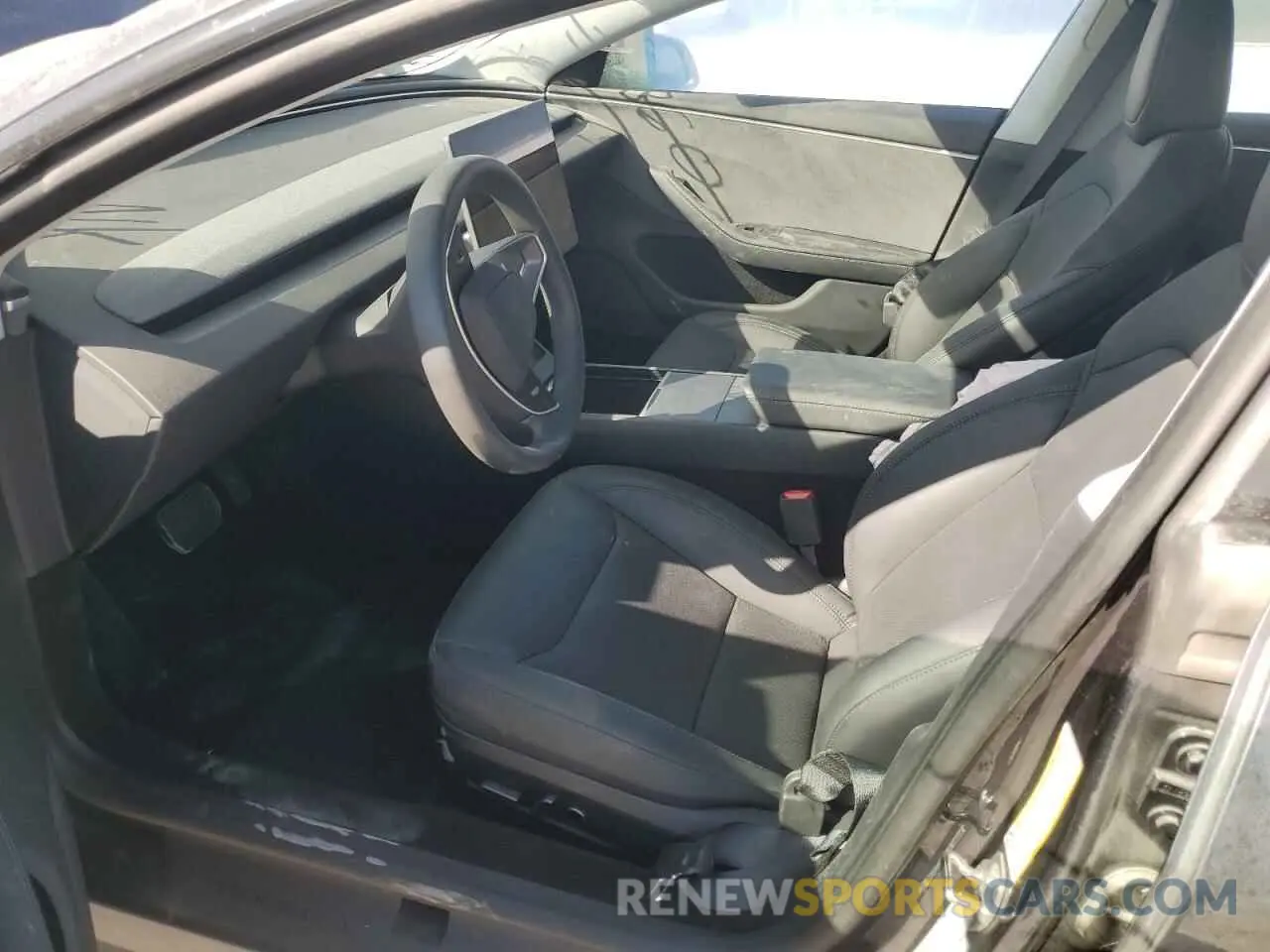 7 Photograph of a damaged car 5YJ3E1EA3RF784534 TESLA MODEL 3 2024