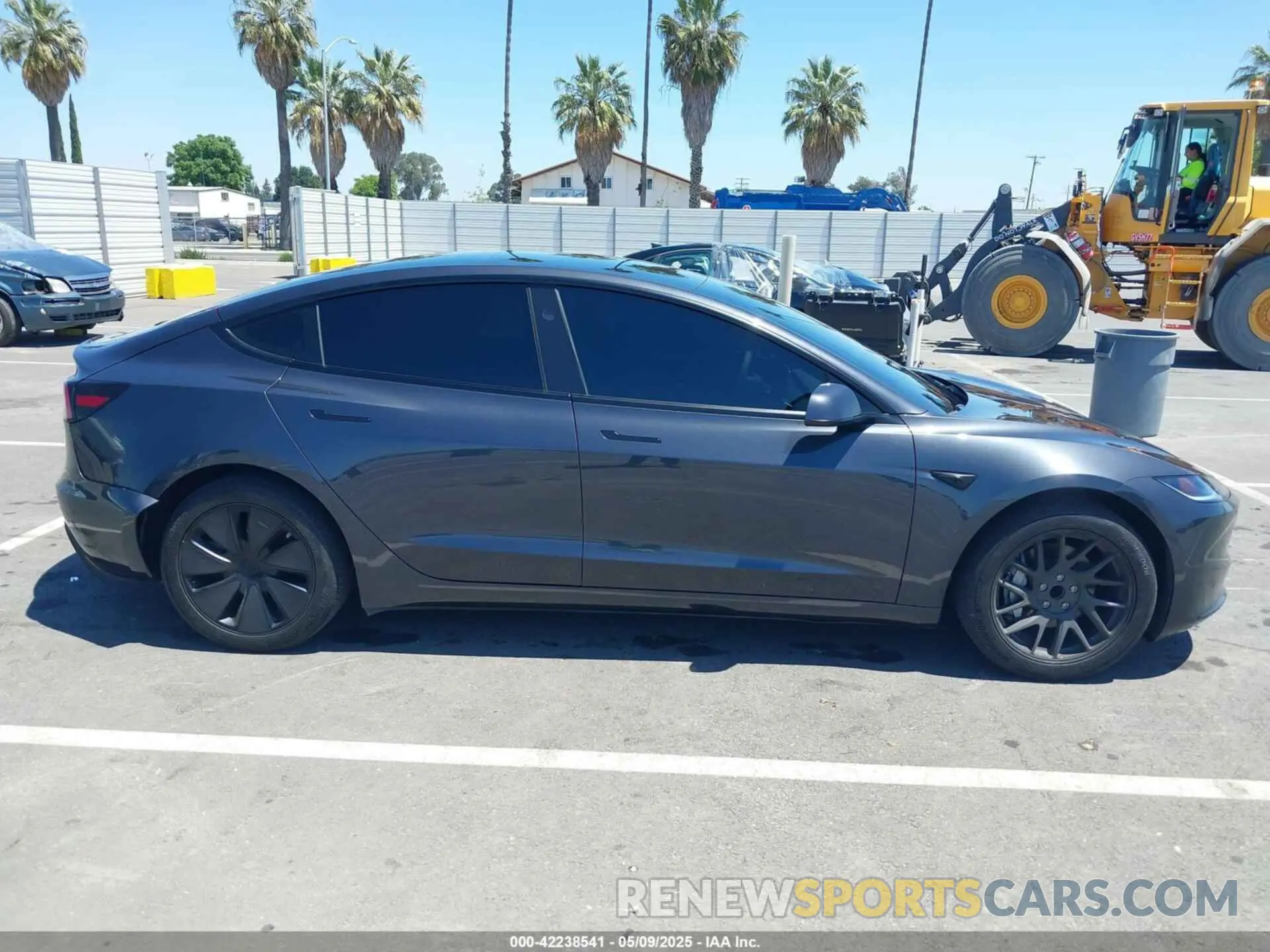 14 Photograph of a damaged car 5YJ3E1EA4RF721281 TESLA MODEL 3 2024