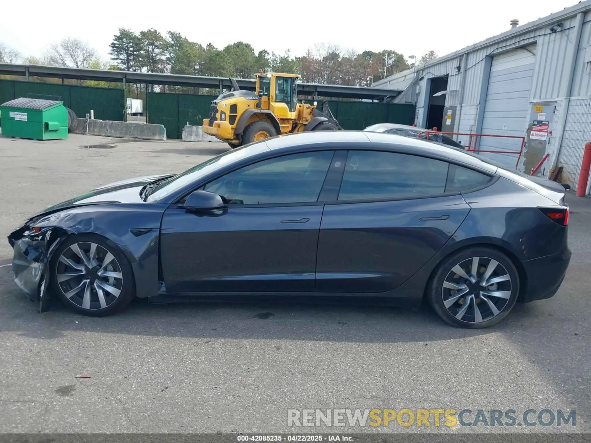 14 Photograph of a damaged car 5YJ3E1EA4RF742745 TESLA MODEL 3 2024