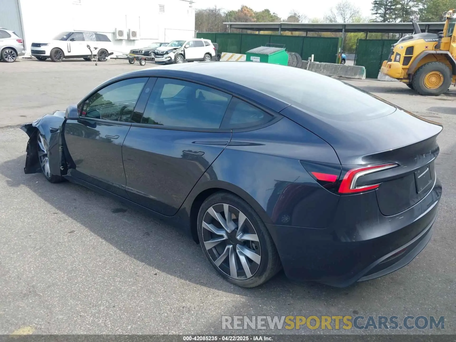 3 Photograph of a damaged car 5YJ3E1EA4RF742745 TESLA MODEL 3 2024