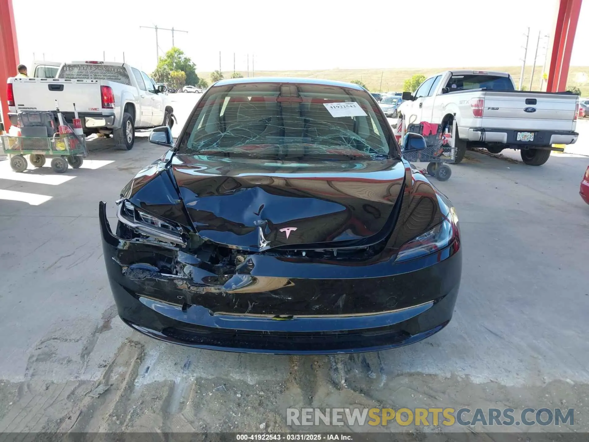 6 Photograph of a damaged car 5YJ3E1EA4RF822384 TESLA MODEL 3 2024