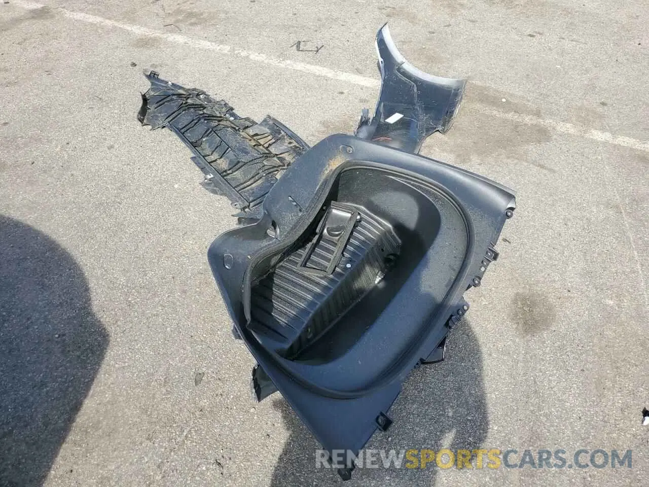 12 Photograph of a damaged car 5YJ3E1EA4RF858964 TESLA MODEL 3 2024