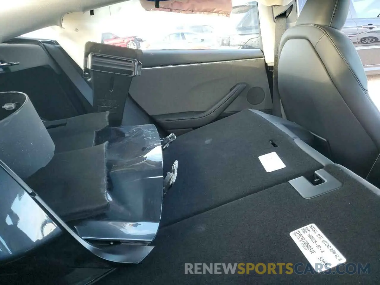 10 Photograph of a damaged car 5YJ3E1EA4RF871956 TESLA MODEL 3 2024