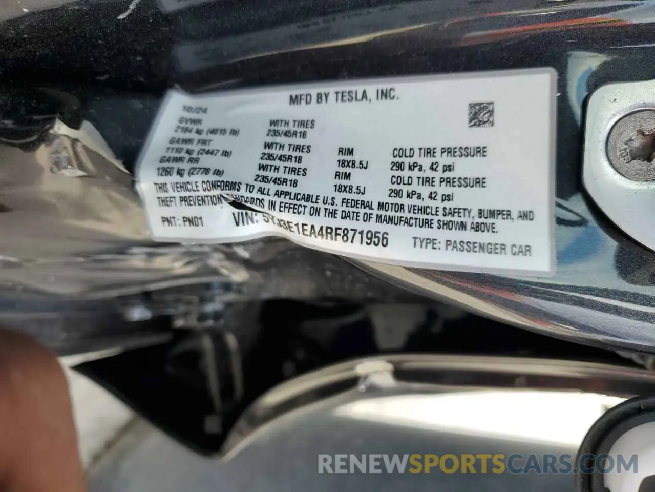12 Photograph of a damaged car 5YJ3E1EA4RF871956 TESLA MODEL 3 2024