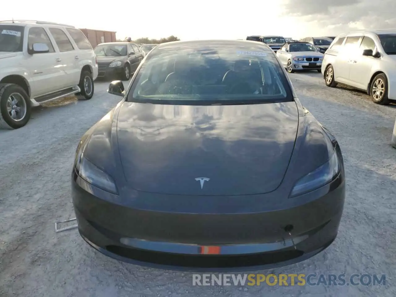 5 Photograph of a damaged car 5YJ3E1EA4RF871956 TESLA MODEL 3 2024