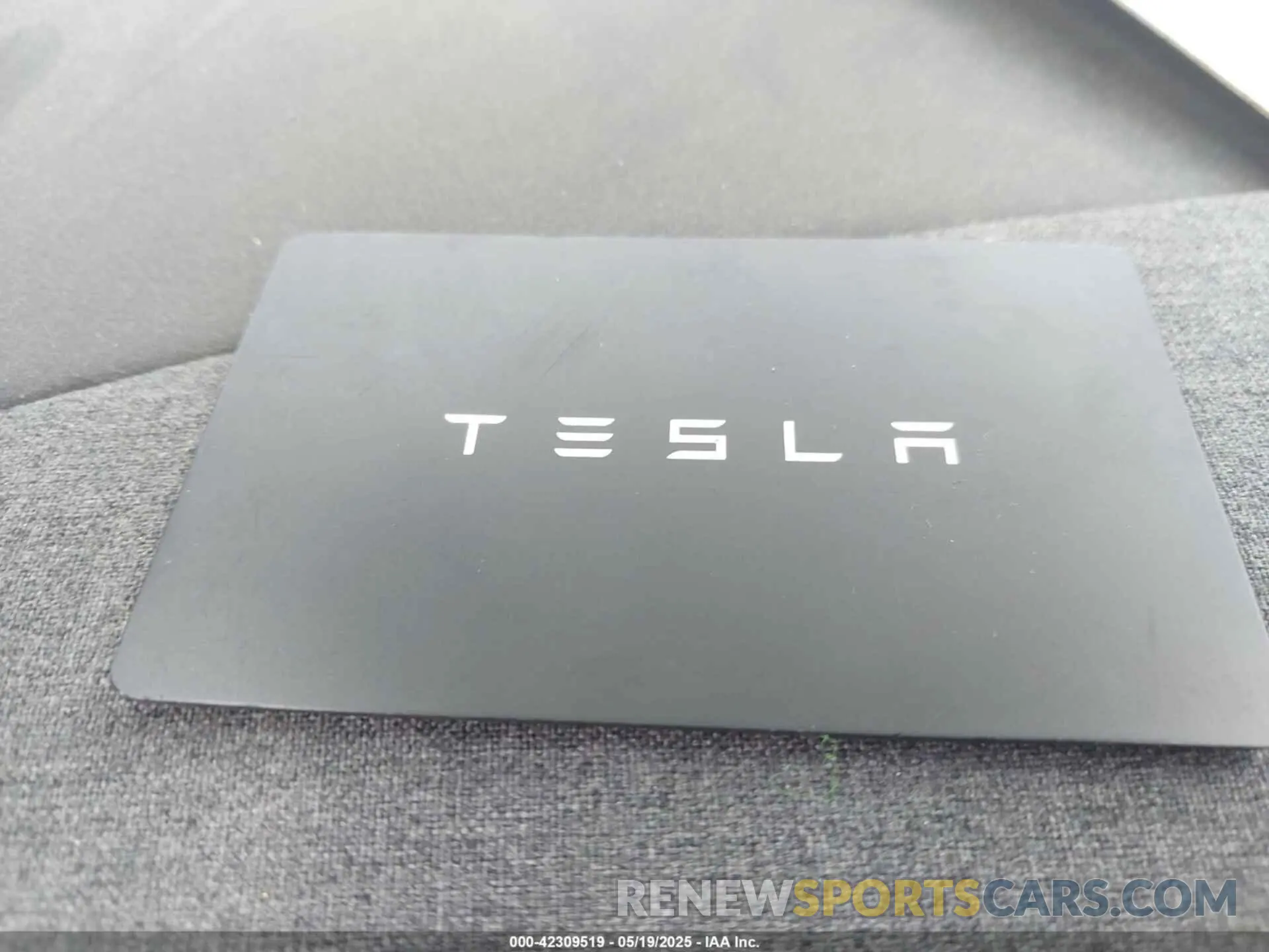 11 Фотография поврежденного автомобиля 5YJ3E1EA5RF722519 TESLA MODEL 3 2024