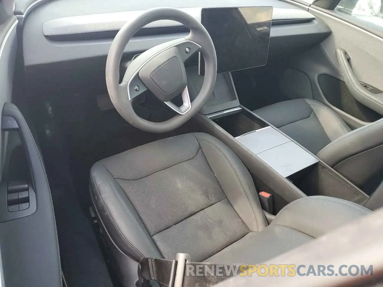 8 Photograph of a damaged car 5YJ3E1EA5RF735724 TESLA MODEL 3 2024