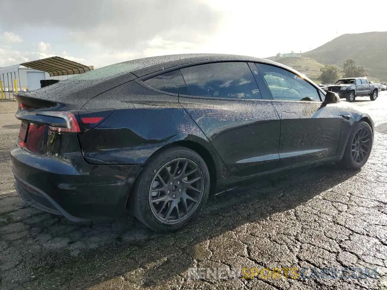 3 Photograph of a damaged car 5YJ3E1EA5RF738574 TESLA MODEL 3 2024