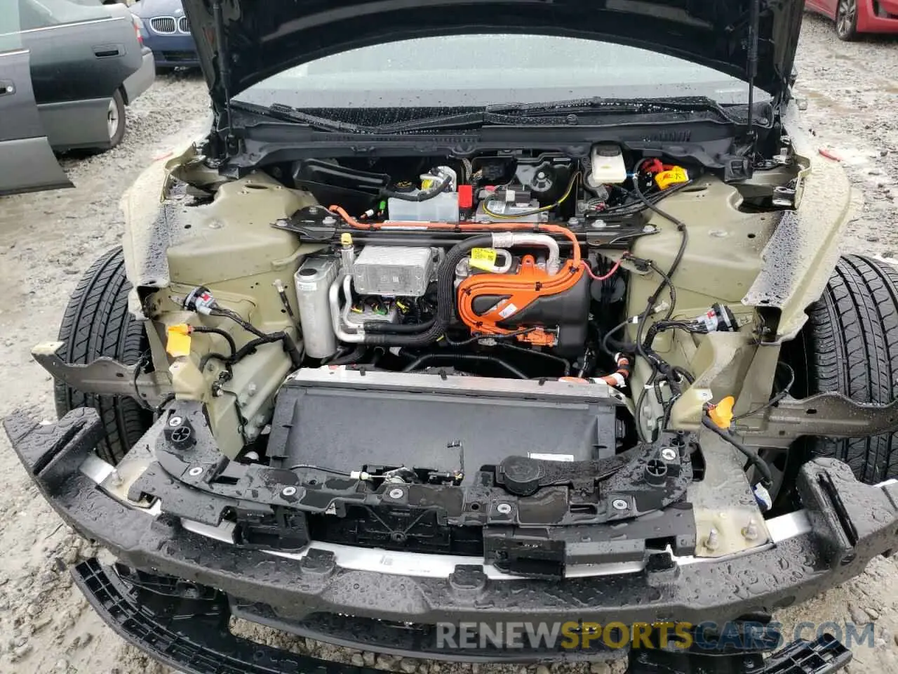 11 Photograph of a damaged car 5YJ3E1EA5RF748960 TESLA MODEL 3 2024