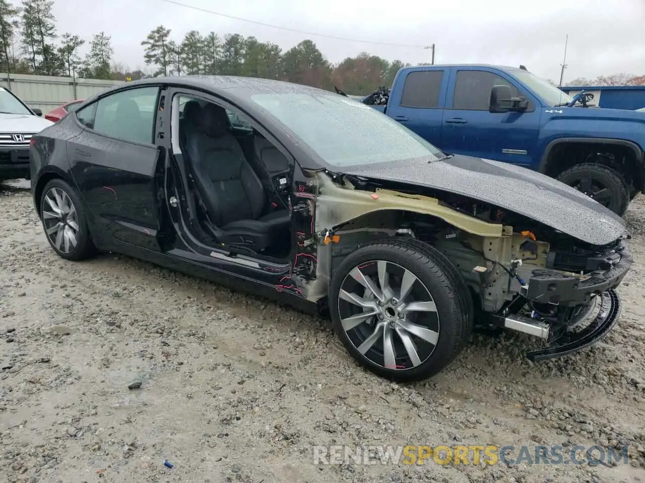 4 Photograph of a damaged car 5YJ3E1EA5RF748960 TESLA MODEL 3 2024