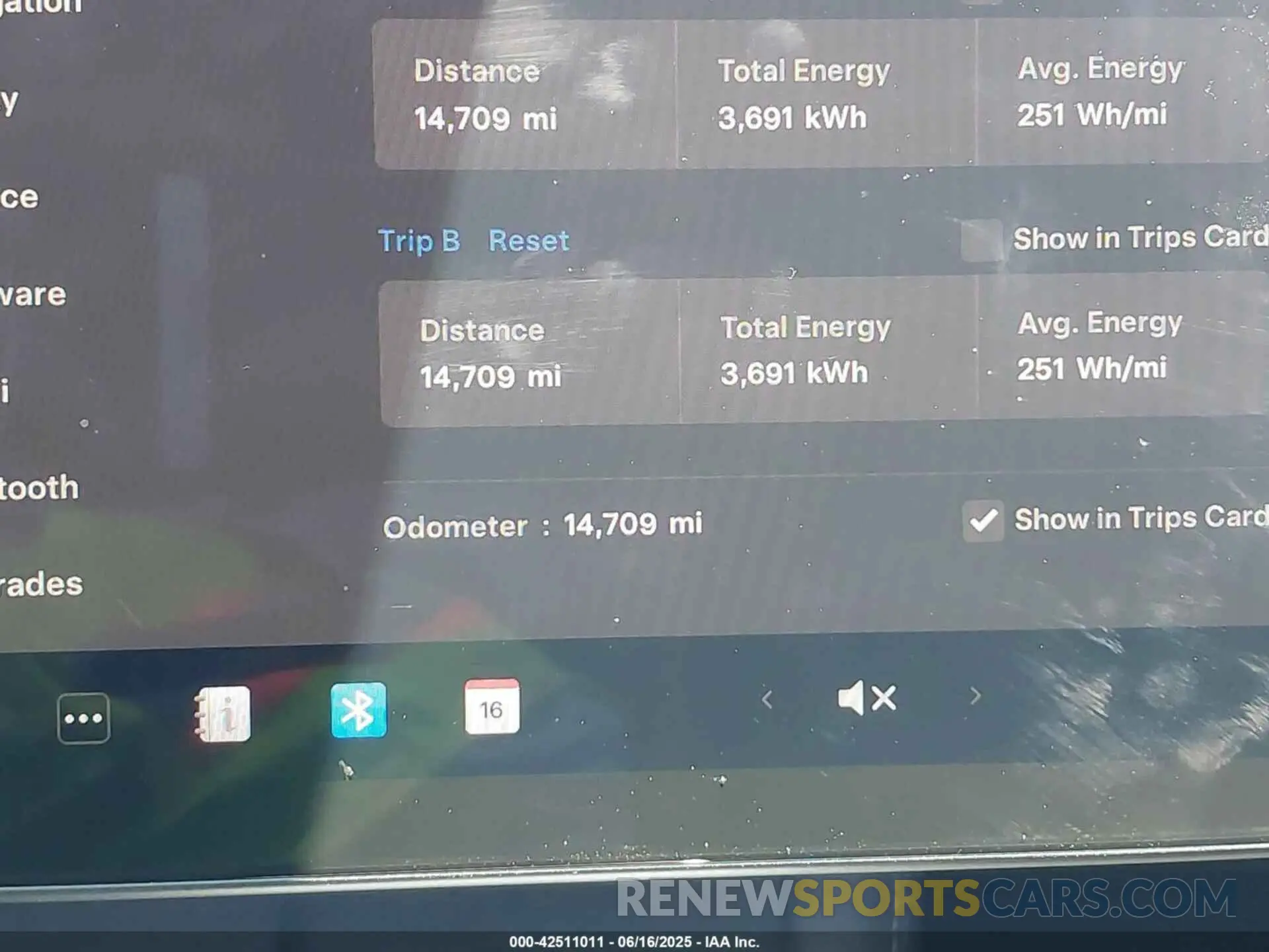 14 Фотография поврежденного автомобиля 5YJ3E1EA5RF754824 TESLA MODEL 3 2024