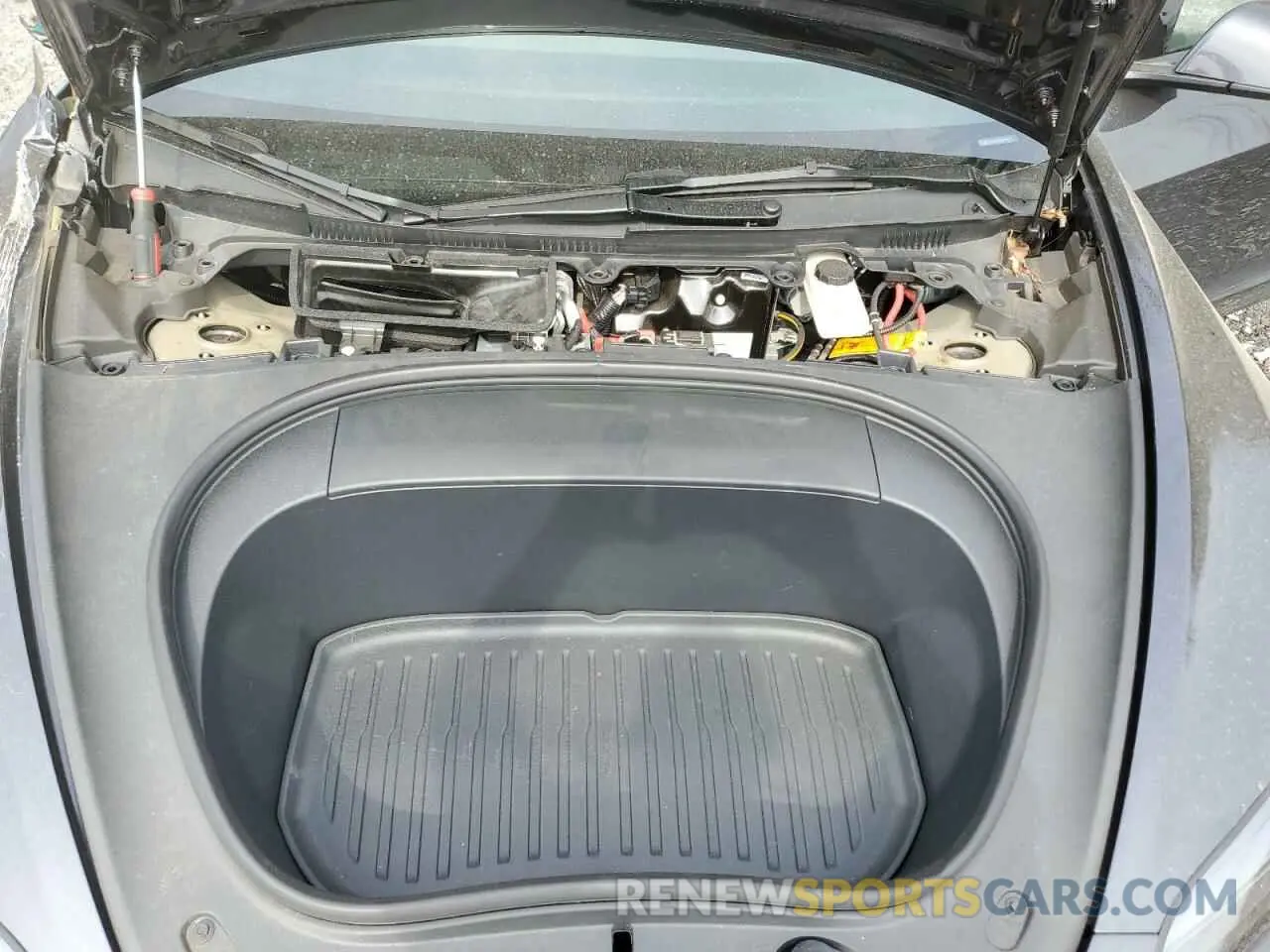 11 Photograph of a damaged car 5YJ3E1EA5RF771297 TESLA MODEL 3 2024