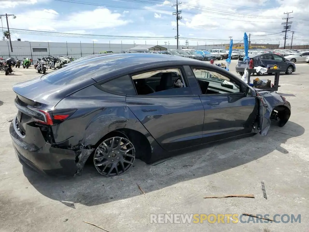3 Фотография поврежденного автомобиля 5YJ3E1EA5RF844488 TESLA MODEL 3 2024