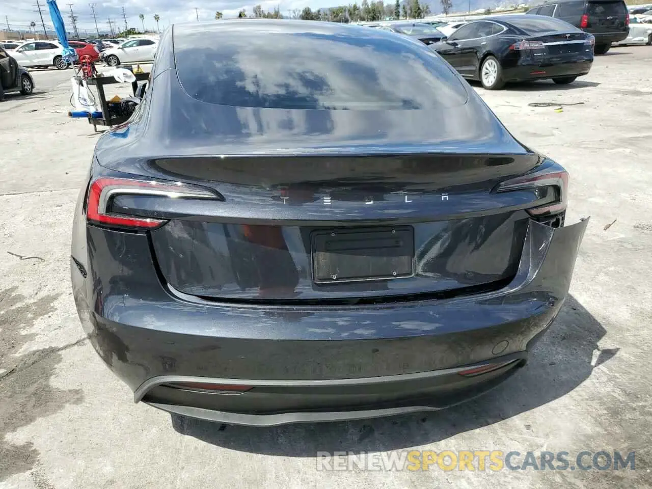 6 Фотография поврежденного автомобиля 5YJ3E1EA5RF844488 TESLA MODEL 3 2024