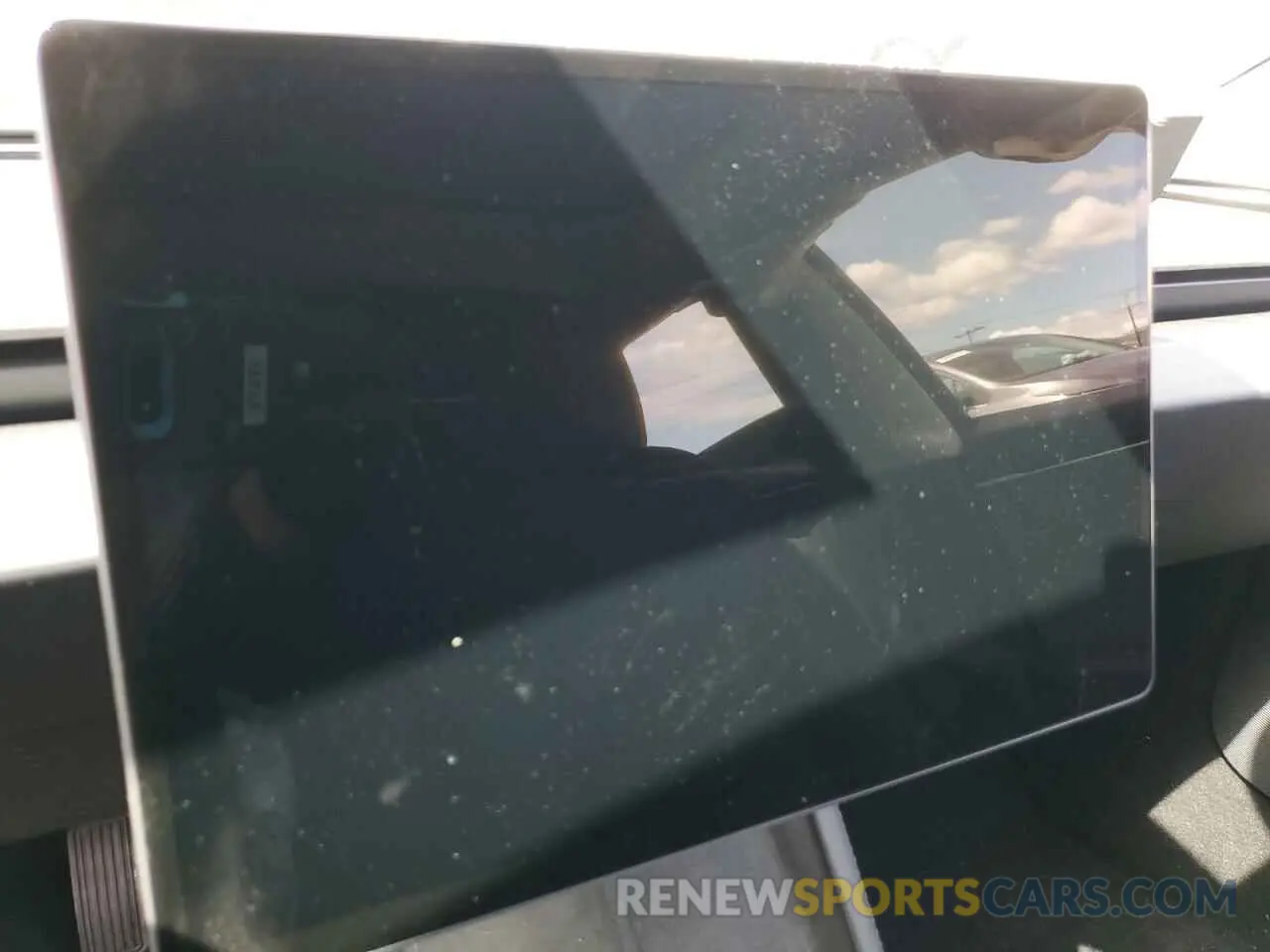 9 Фотография поврежденного автомобиля 5YJ3E1EA5RF844488 TESLA MODEL 3 2024