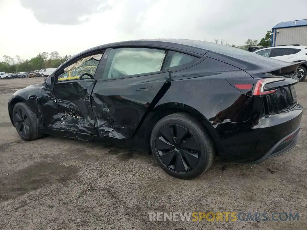 2 Фотография поврежденного автомобиля 5YJ3E1EA5RF860464 TESLA MODEL 3 2024