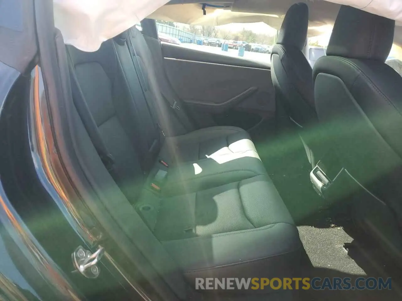 10 Photograph of a damaged car 5YJ3E1EA6RF731388 TESLA MODEL 3 2024