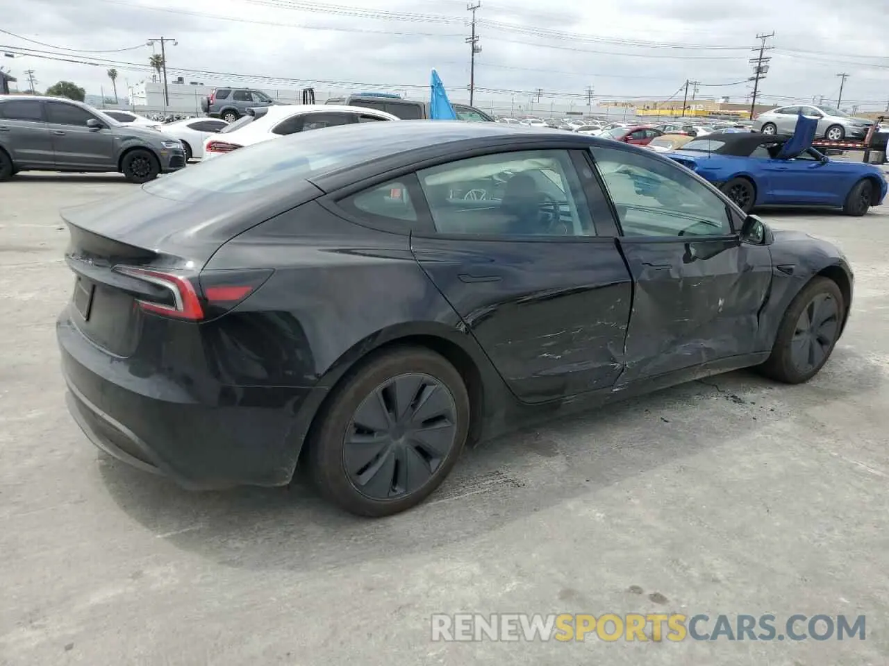 3 Photograph of a damaged car 5YJ3E1EA6RF739698 TESLA MODEL 3 2024