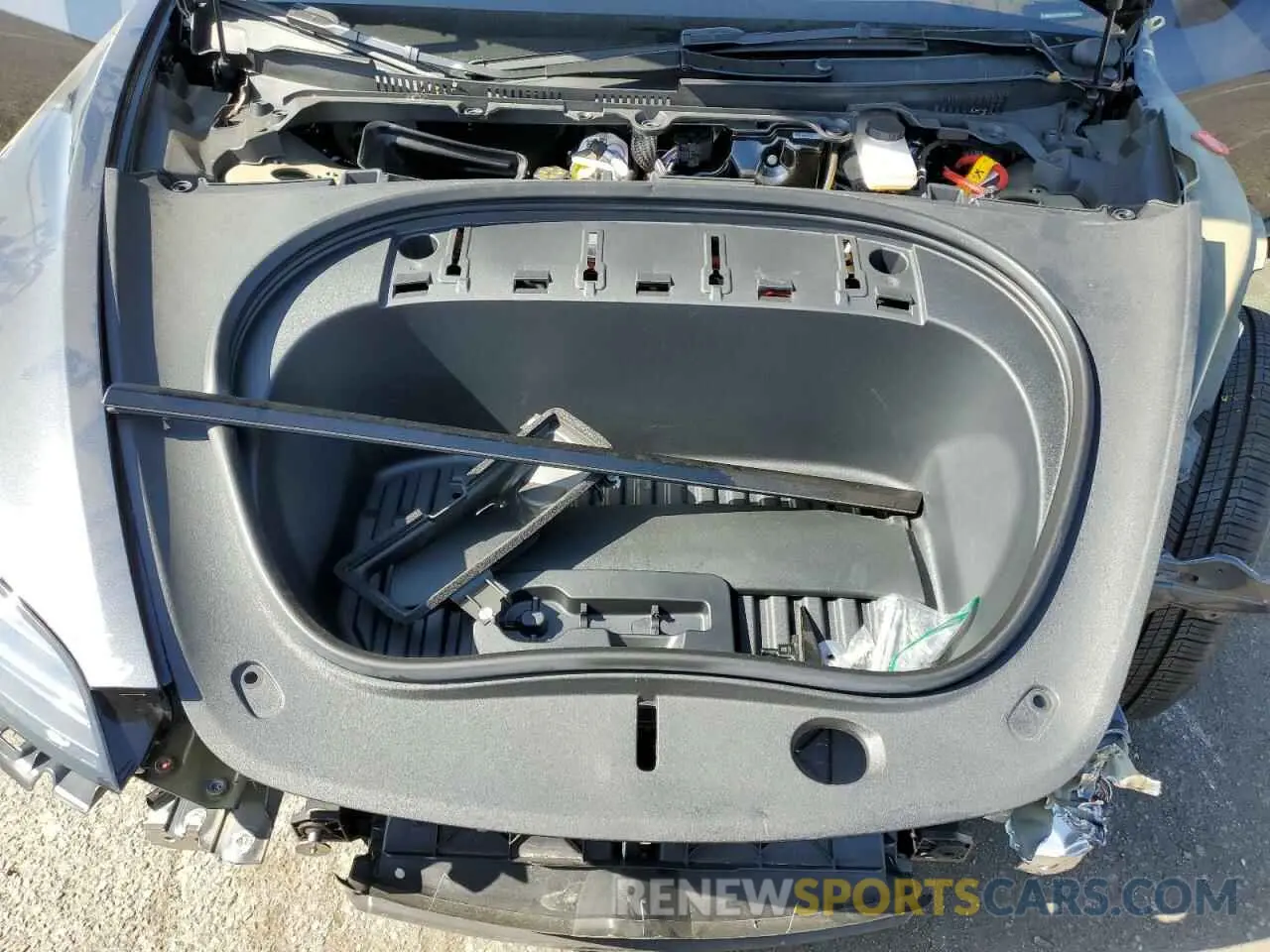 11 Photograph of a damaged car 5YJ3E1EA6RF741600 TESLA MODEL 3 2024
