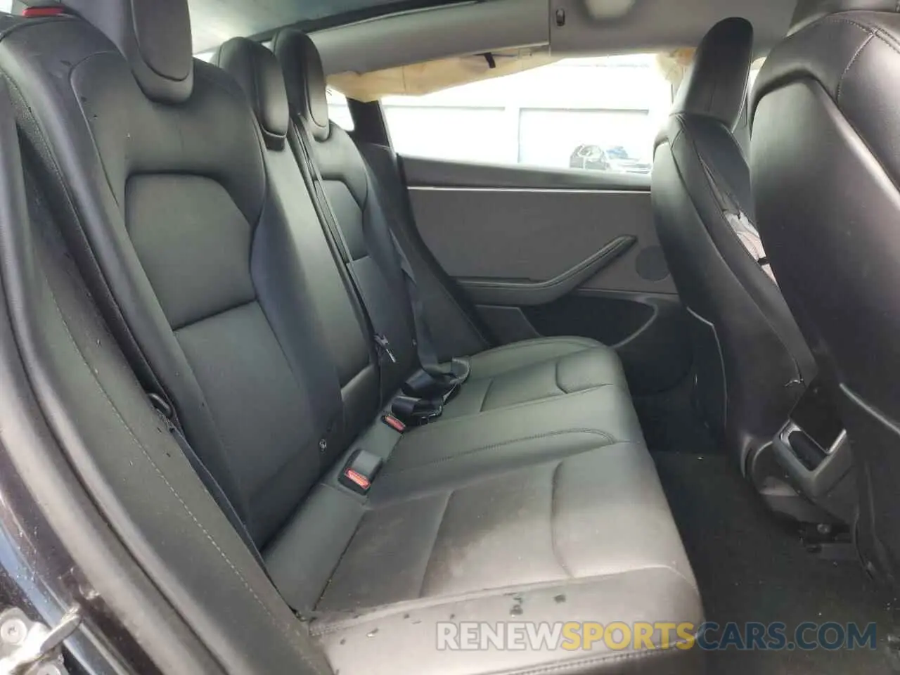 10 Фотография поврежденного автомобиля 5YJ3E1EA6RF750085 TESLA MODEL 3 2024