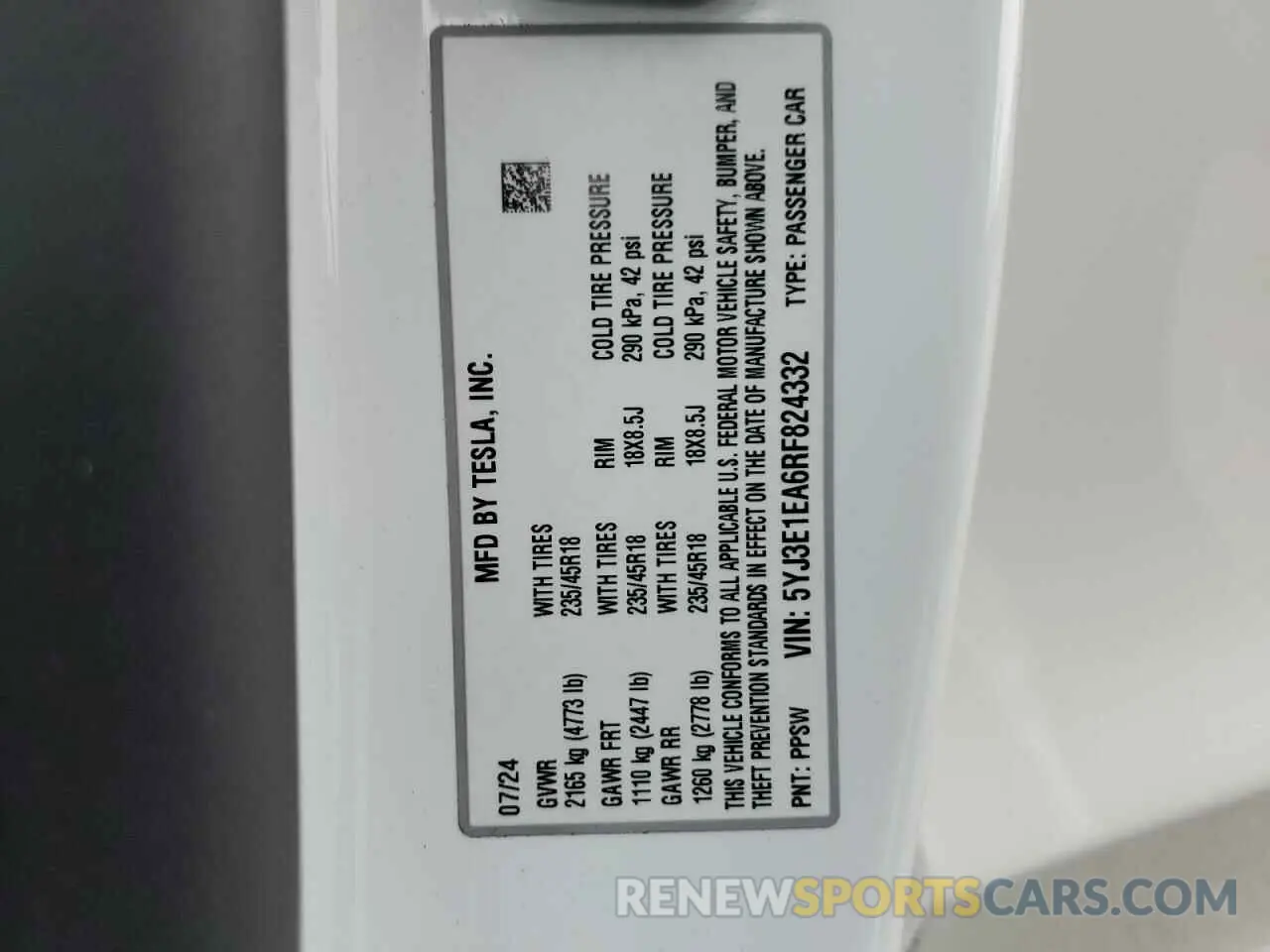 12 Photograph of a damaged car 5YJ3E1EA6RF824332 TESLA MODEL 3 2024