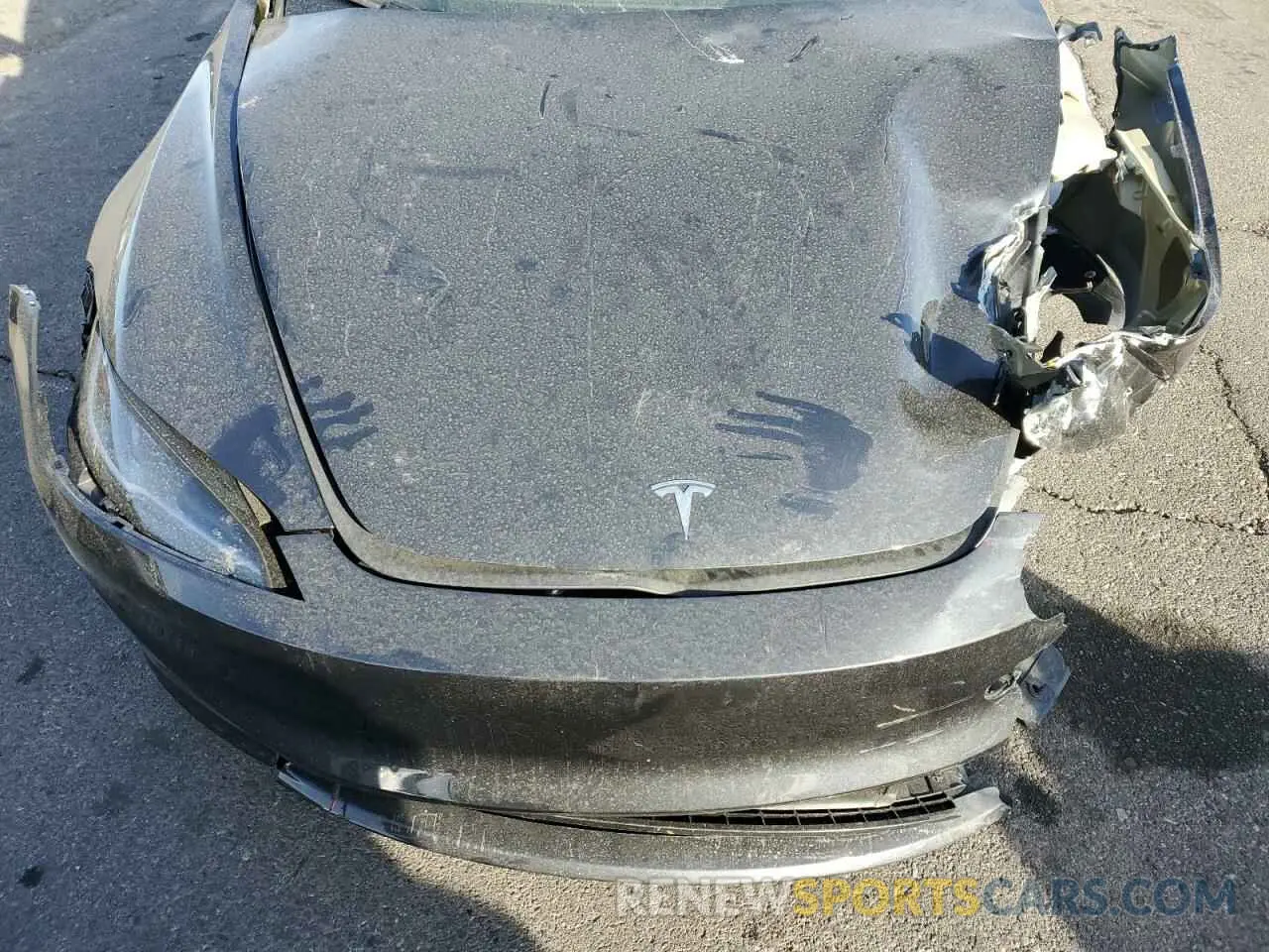 12 Photograph of a damaged car 5YJ3E1EA6RF868668 TESLA MODEL 3 2024