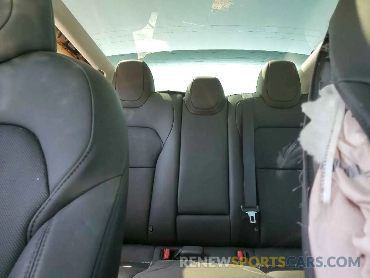 10 Photograph of a damaged car 5YJ3E1EA7RF747485 TESLA MODEL 3 2024
