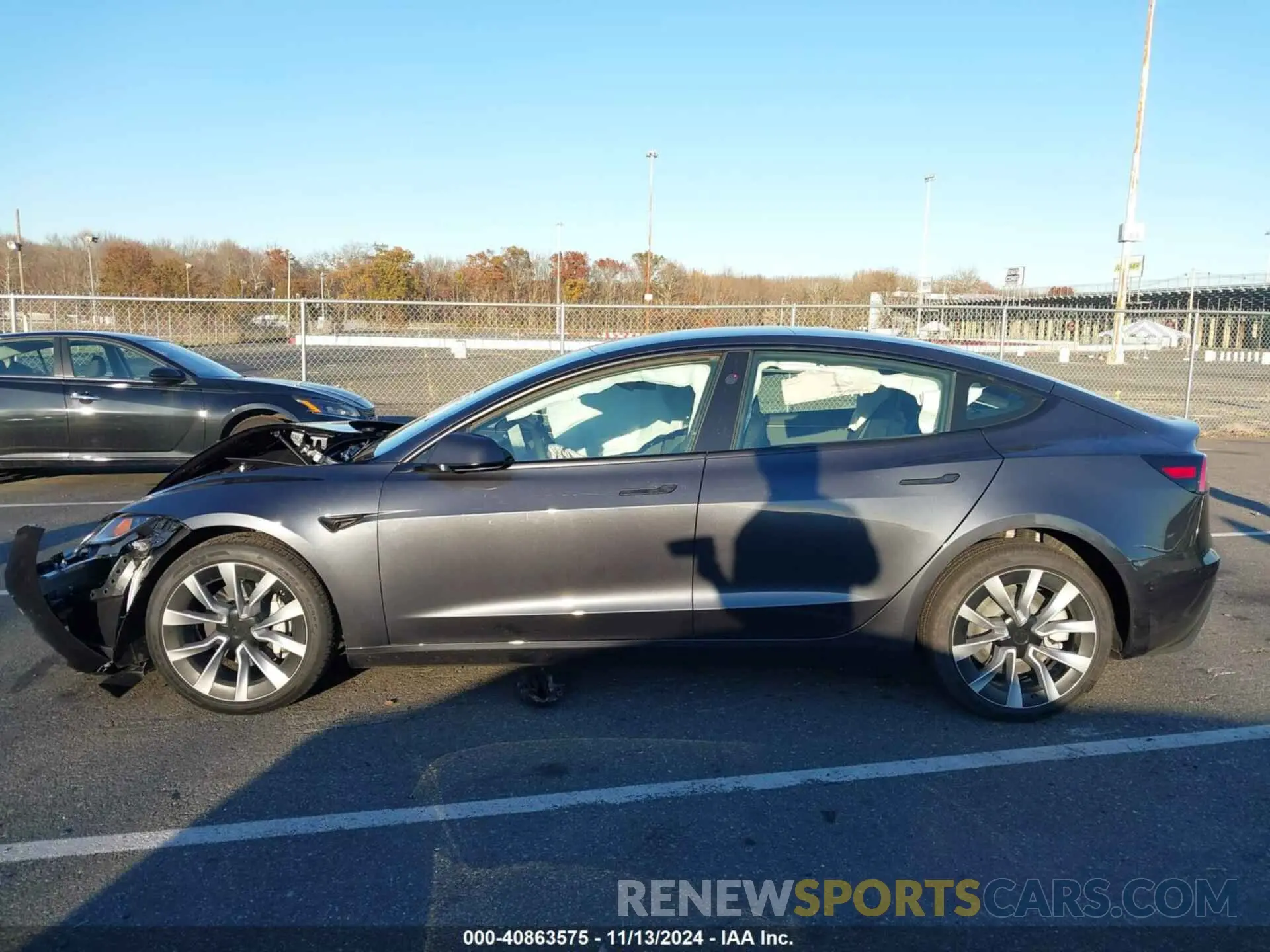 14 Фотография поврежденного автомобиля 5YJ3E1EA7RF853483 TESLA MODEL 3 2024