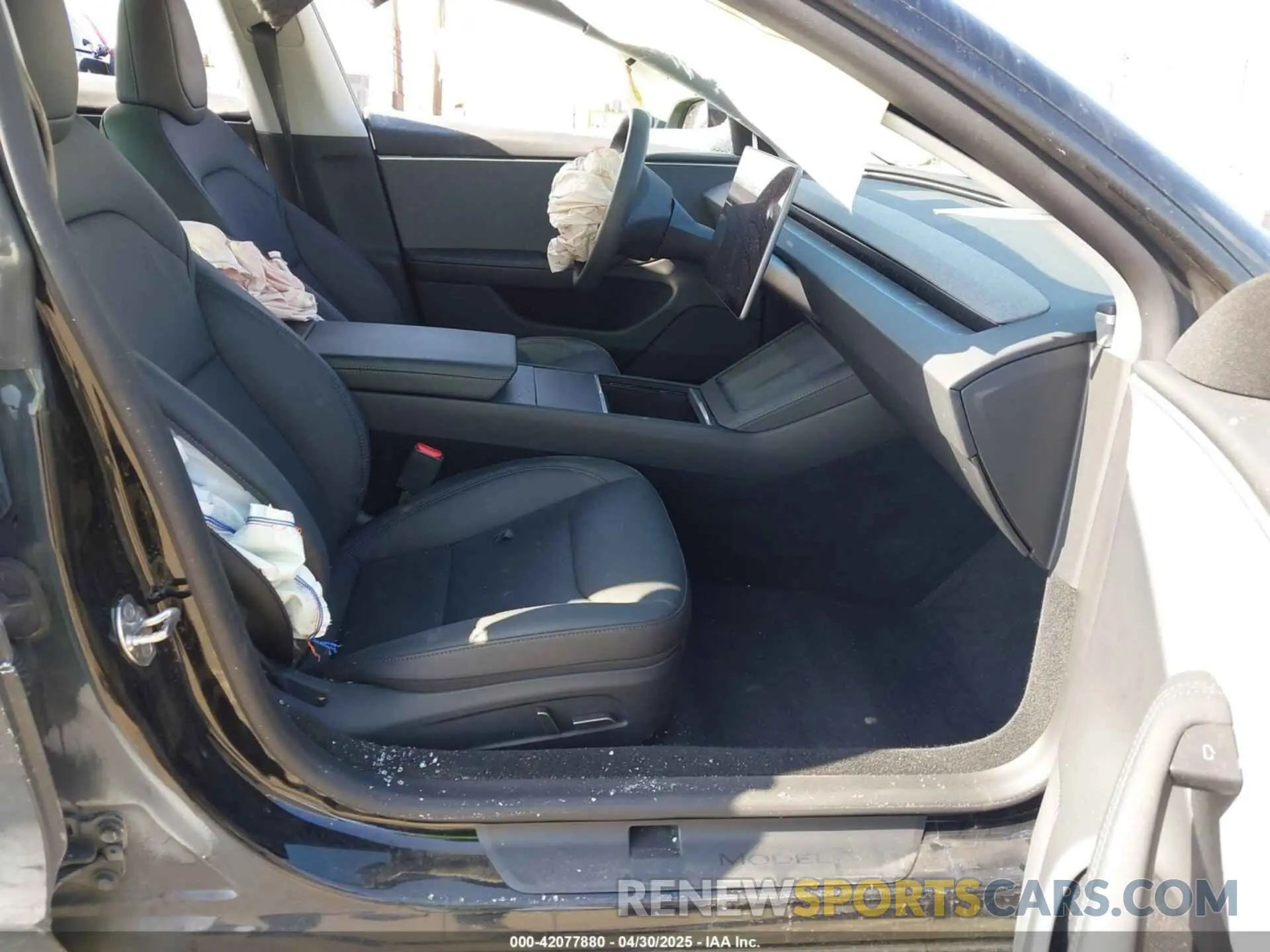 5 Photograph of a damaged car 5YJ3E1EA7RF861745 TESLA MODEL 3 2024