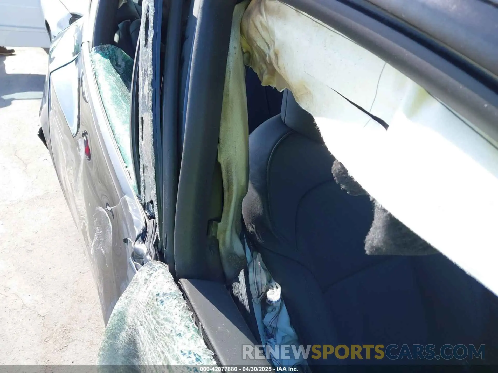 9 Photograph of a damaged car 5YJ3E1EA7RF861745 TESLA MODEL 3 2024
