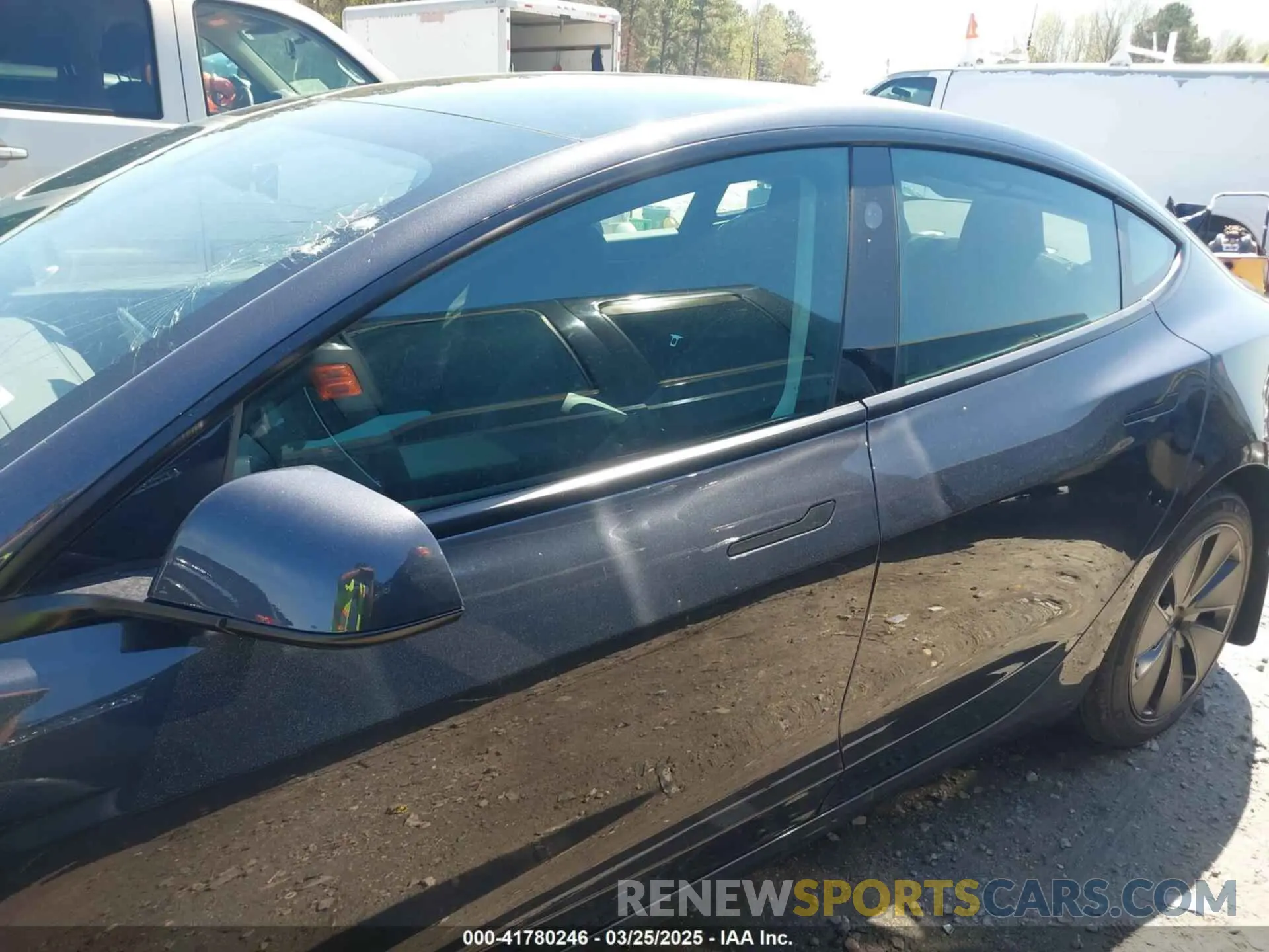 15 Фотография поврежденного автомобиля 5YJ3E1EA7RF863382 TESLA MODEL 3 2024
